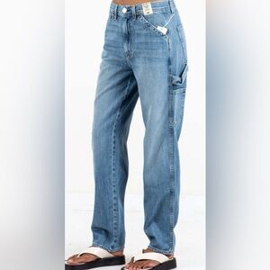 AMO Women's Relaxed Blue Jeans